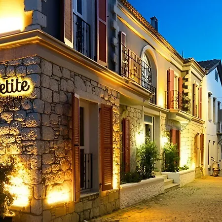 Petite Boutique Hotel-2